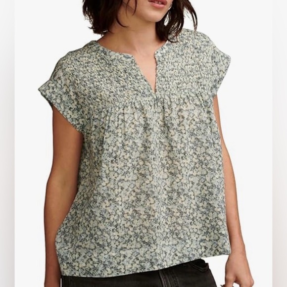 Lucky Brand green Floral Blouse - Picture 4 of 5